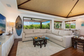 PINEAPPLE HALE Lovely 4BR KaMilo Home with Private Beach Access